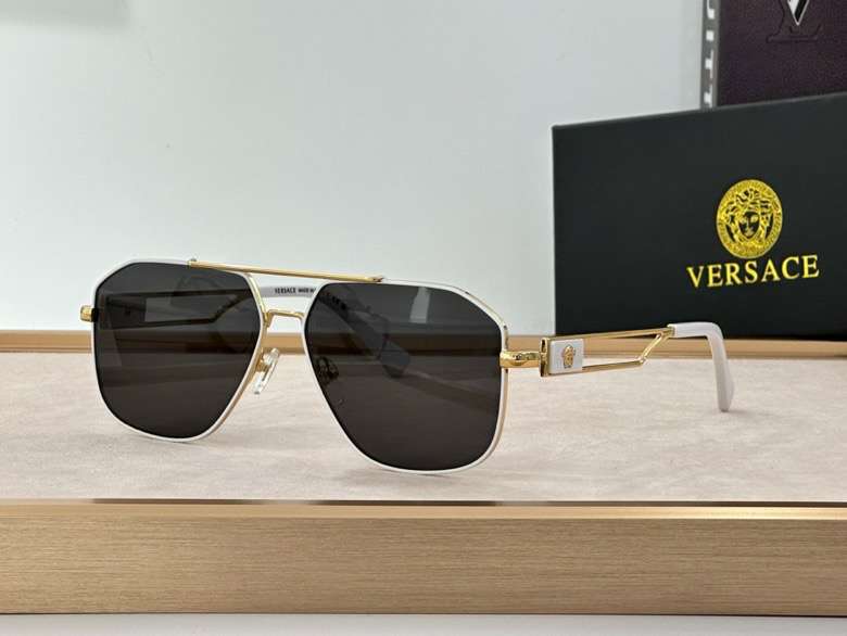 Picture of Versace Sunglasses _SKUfw55482134fw
